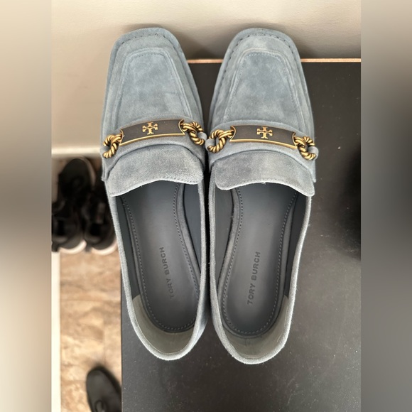 almost new Toryburch shoe - Picture 2 of 6